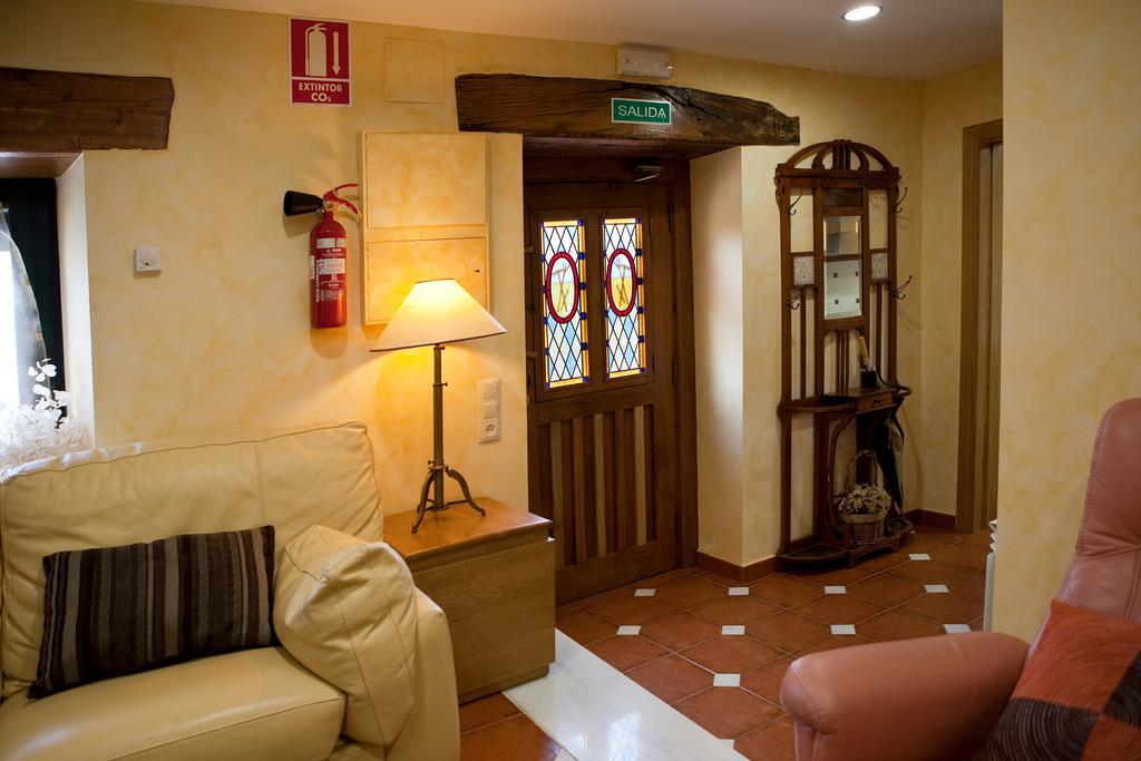 Casa Rural La Majada De Penacorada Фуэнтес-де-Пеньякорада Экстерьер фото